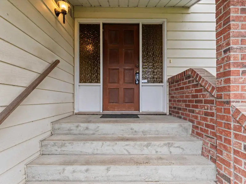 45240 TRUTCH AVENUE - photo 4 of 25