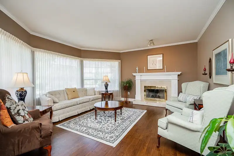 12112 BOUNDARY DRIVE SOUTH DRIVE - photo 4 of 35