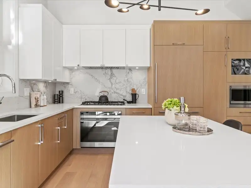 4687 W 15TH AVENUE - photo 4 of 23