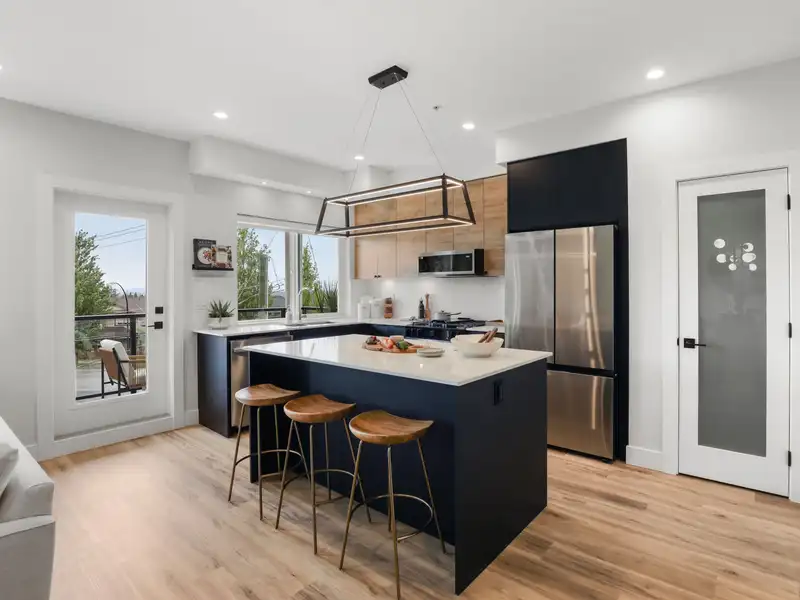 52 10640 248 STREET - photo 1 of 10