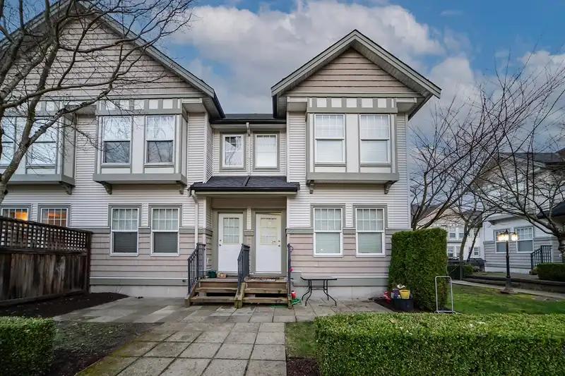 62 8638 159 STREET - photo 2 of 29