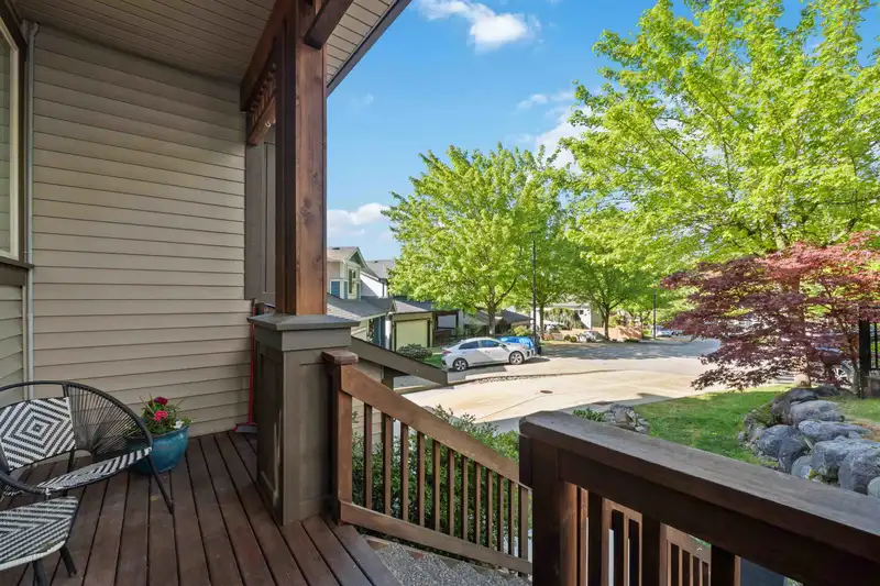 10639 249 STREET - photo 2 of 40