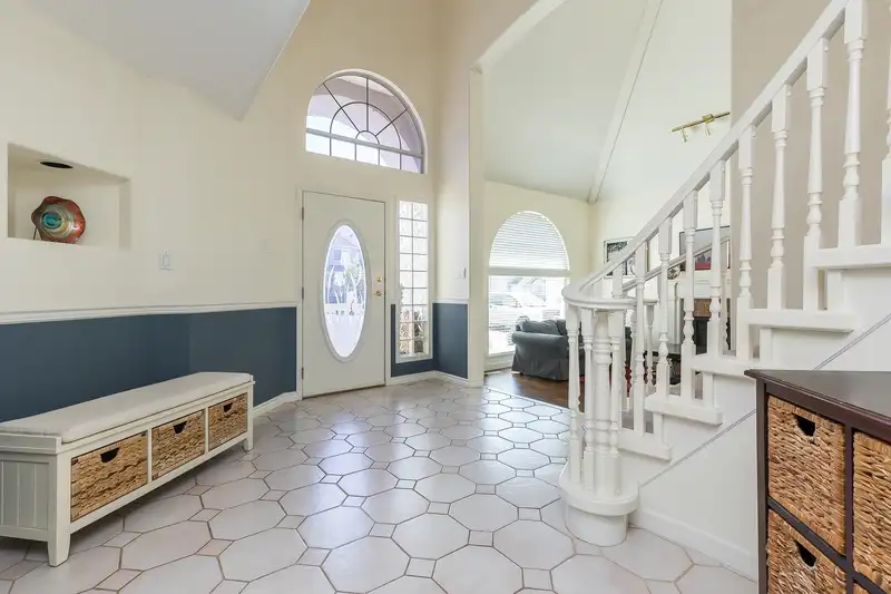 3775 LETHBRIDGE DRIVE - photo 3 of 40