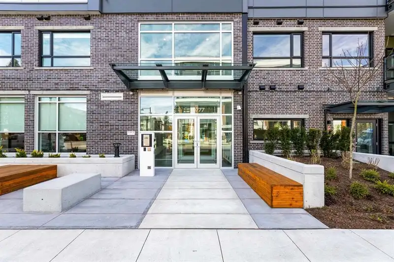 218 10777 138 STREET - photo 1 of 8