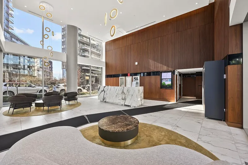 685 8671 HAZELBRIDGE WAY - photo 3 of 25