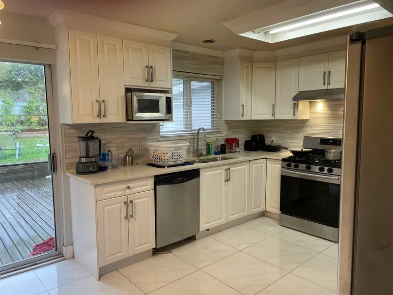 10366 127 STREET - photo 2 of 15