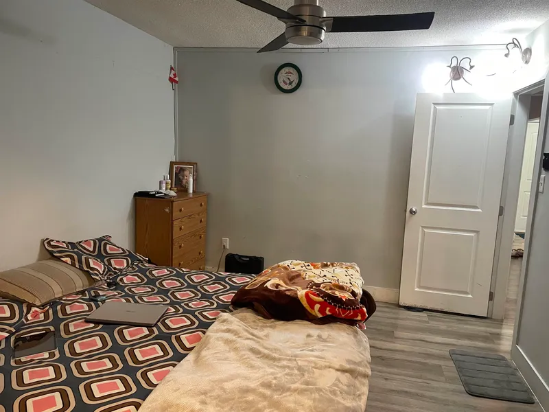 10366 127 STREET - photo 4 of 15