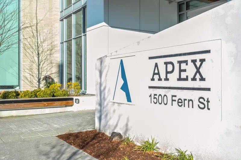 2306 1500 FERN STREET - photo 3 of 25