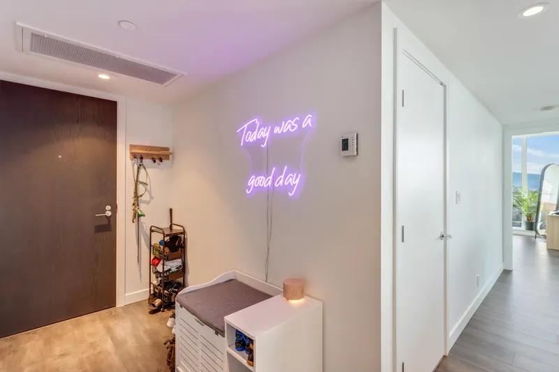 2306 1500 FERN STREET - photo 4 of 25