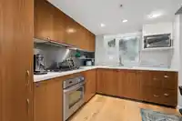 428 HELMCKEN STREET - thumbnail 11