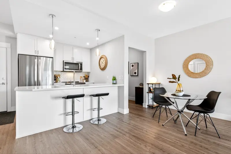 4506 2180 KELLY AVENUE - photo 1 of 25