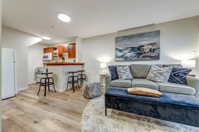 44 4388 NORTHLANDS BOULEVARD - photo 3 of 20