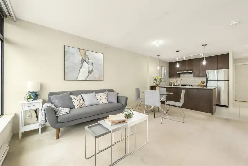 711 5811 NO. 3 ROAD - photo 3 of 29