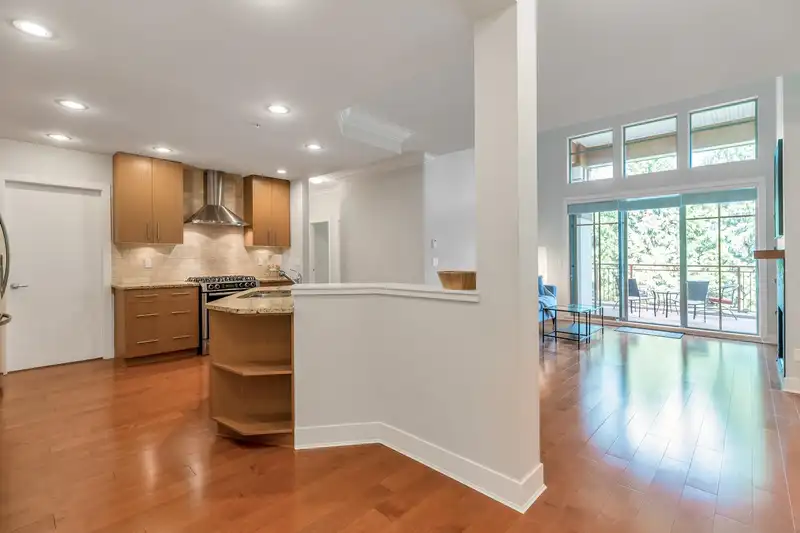 302 16455 64 AVENUE - photo 3 of 40