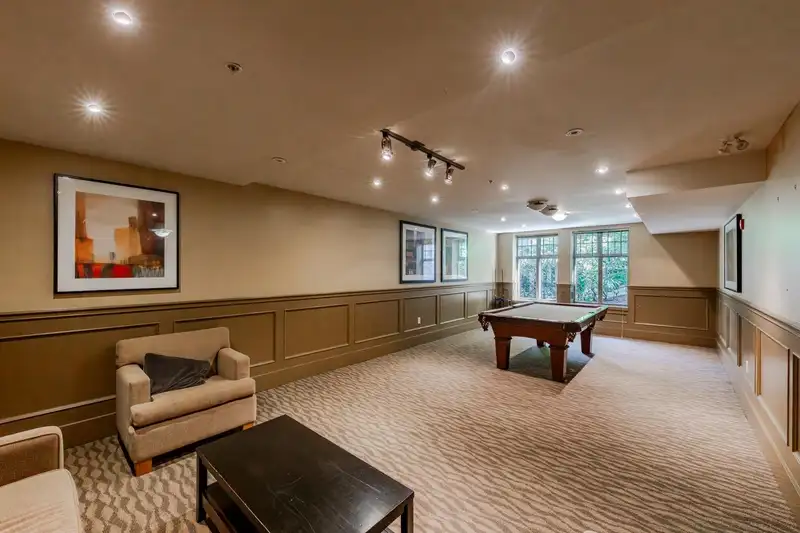 209 4885 VALLEY DRIVE - photo 4 of 38
