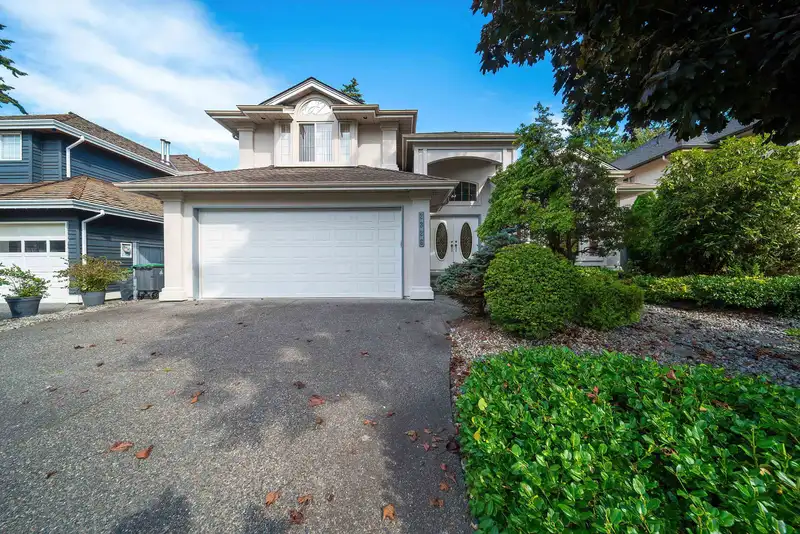 2326 140 STREET - photo 1 of 26