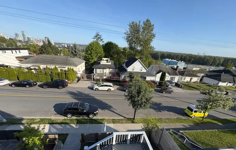 1409 SIXTH AVENUE - photo 3 of 40
