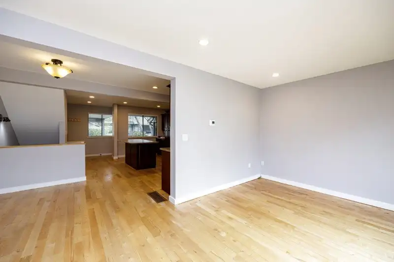 80 1930 CEDAR VILLAGE CRESCENT - photo 2 of 35