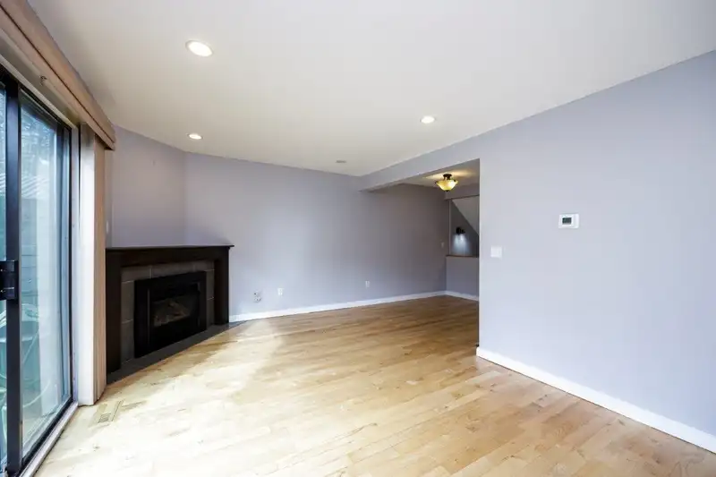 80 1930 CEDAR VILLAGE CRESCENT - photo 4 of 35