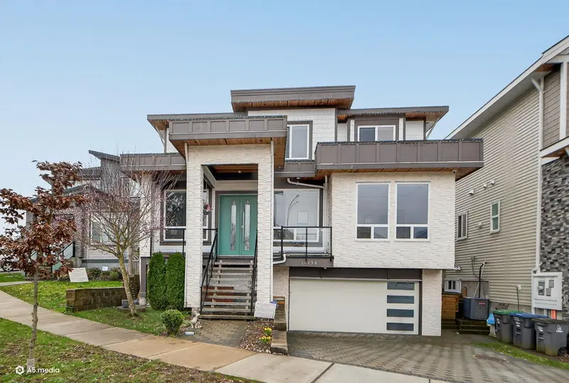 14298 62 AVENUE - photo 1 of 25