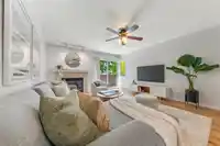 836 ROCHE POINT DRIVE - thumbnail 3