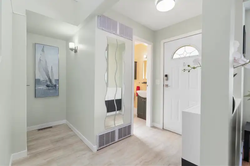 15 18951 FORD ROAD - photo 2 of 40
