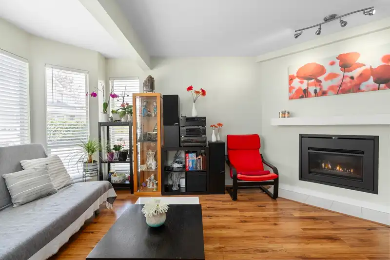 15 18951 FORD ROAD - photo 4 of 40