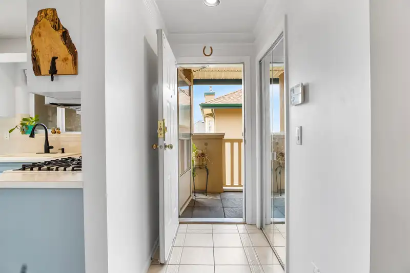 305 257 E KEITH ROAD - photo 3 of 33