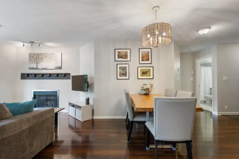 311 150 W 22ND STREET - photo 1 of 17