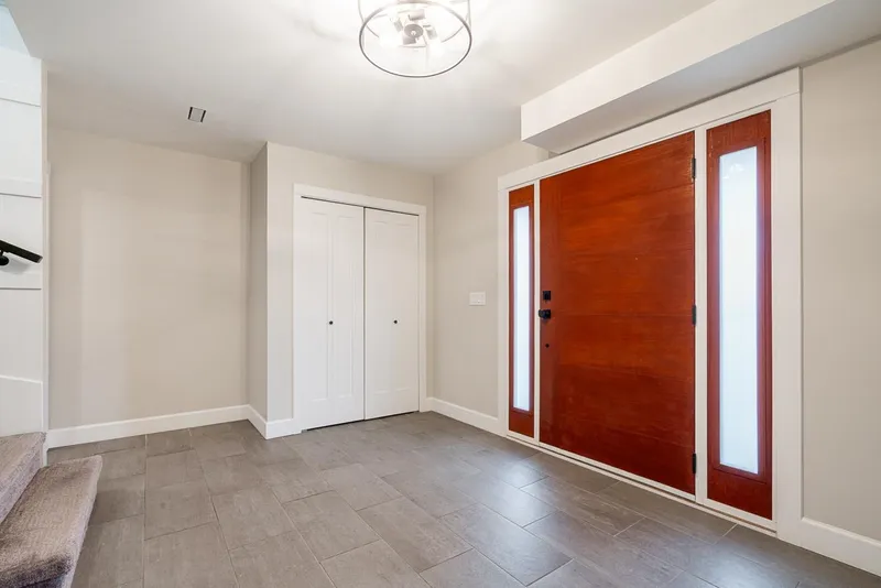 11556 197A STREET - photo 2 of 25