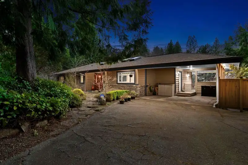 4641 WOODBURN ROAD - photo 1 of 3
