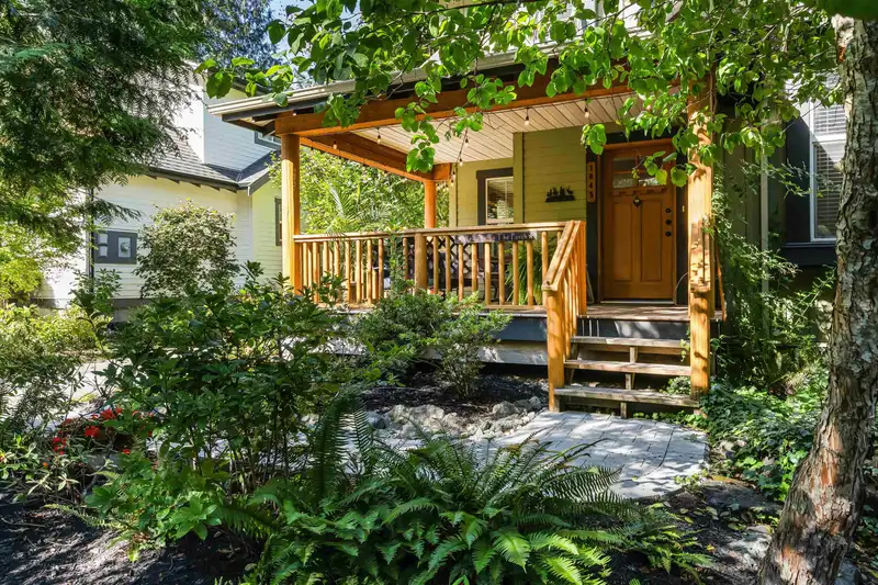 1845 MOSSY GREEN WAY - photo 2 of 40
