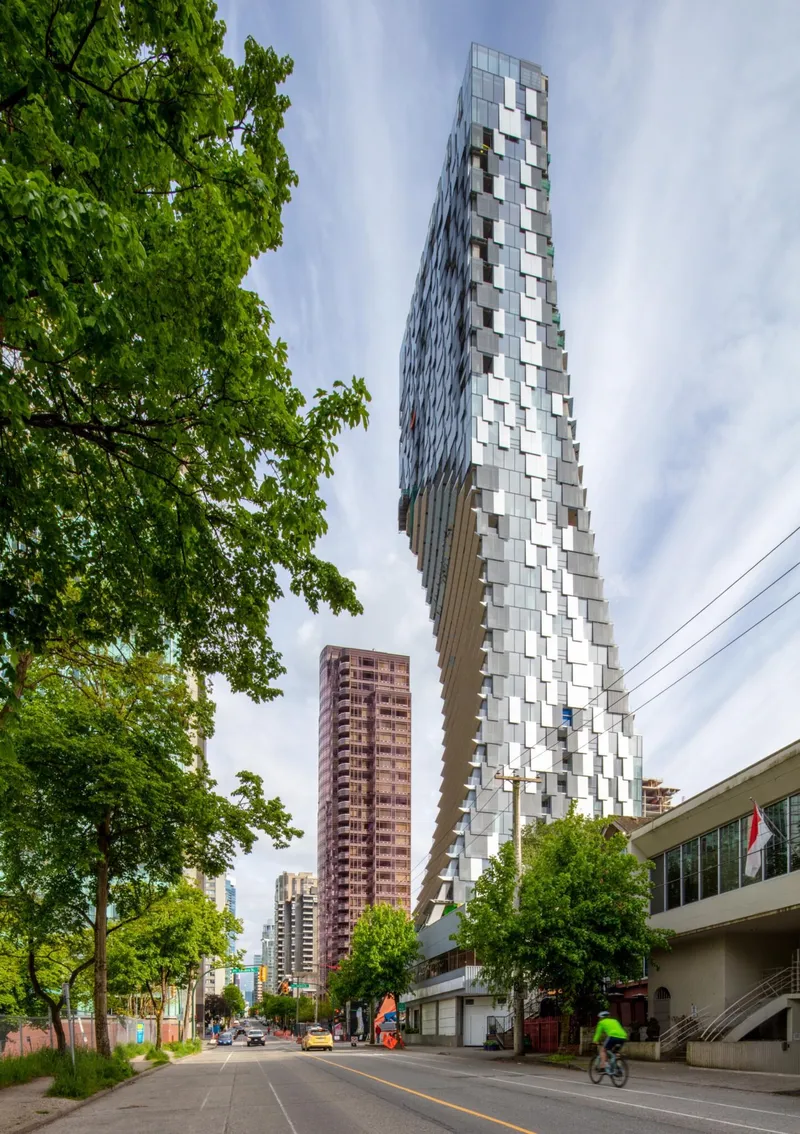 1103 1568 ALBERNI STREET - photo 1 of 14