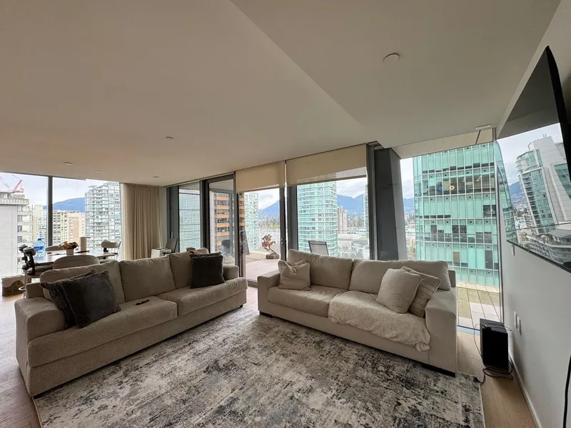 1103 1568 ALBERNI STREET - photo 2 of 14