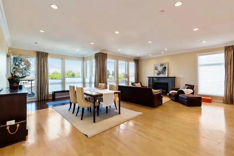 3123 W 27TH AVENUE - photo 3 of 24