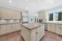 1499 JOHNSON STREET - thumbnail 16