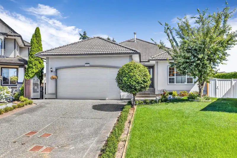 18366 66 AVENUE - photo 1 of 40
