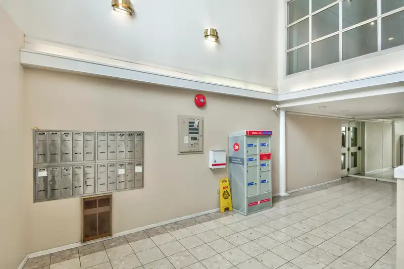 204 7540 MINORU BOULEVARD - photo 4 of 40