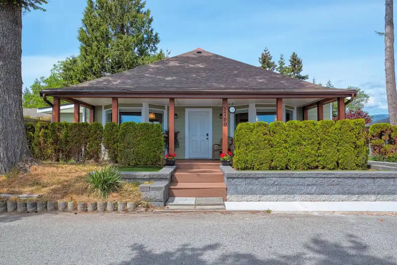 5760 BOULEVARD STREET - photo 1 of 40