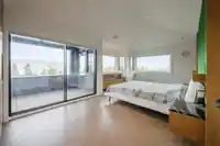 4546 LANGARA AVENUE - thumbnail 12