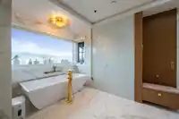 4546 LANGARA AVENUE - thumbnail 15