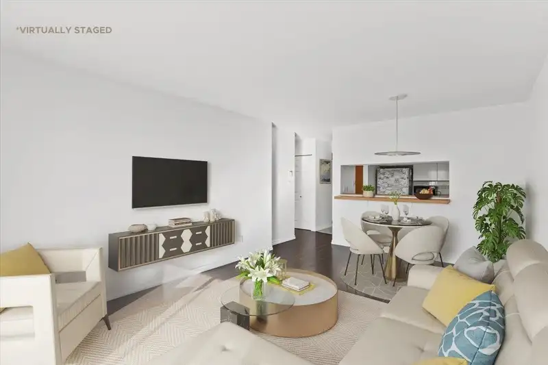 301 9633 MANCHESTER DRIVE - photo 1 of 28