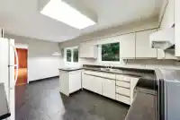 1064 RUTHINA AVENUE - thumbnail 17