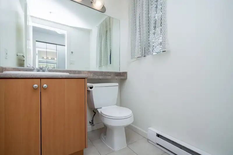 TH8 1889 ROSSER AVENUE - photo 4 of 28