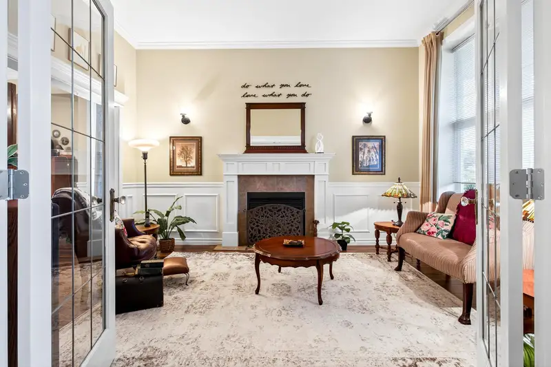 16728 62A AVENUE - photo 4 of 25