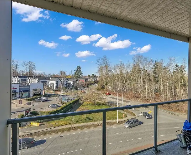 505 19228 64 AVENUE - photo 3 of 20