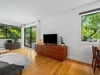 201 2330 MAPLE STREET - thumbnail 5