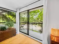 201 2330 MAPLE STREET - thumbnail 6