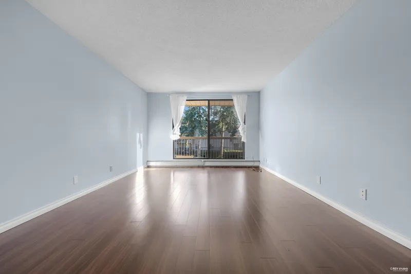 220 8411 ACKROYD ROAD - photo 4 of 24