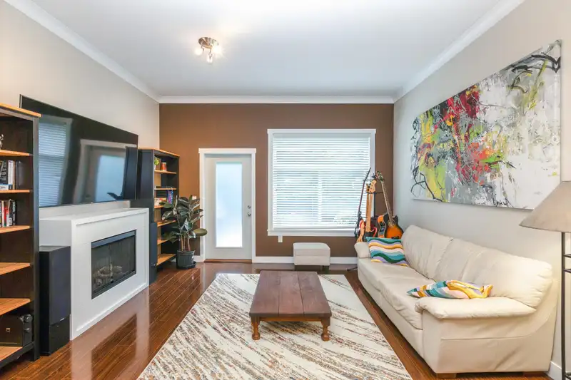 26 15075 60 AVENUE - photo 4 of 30